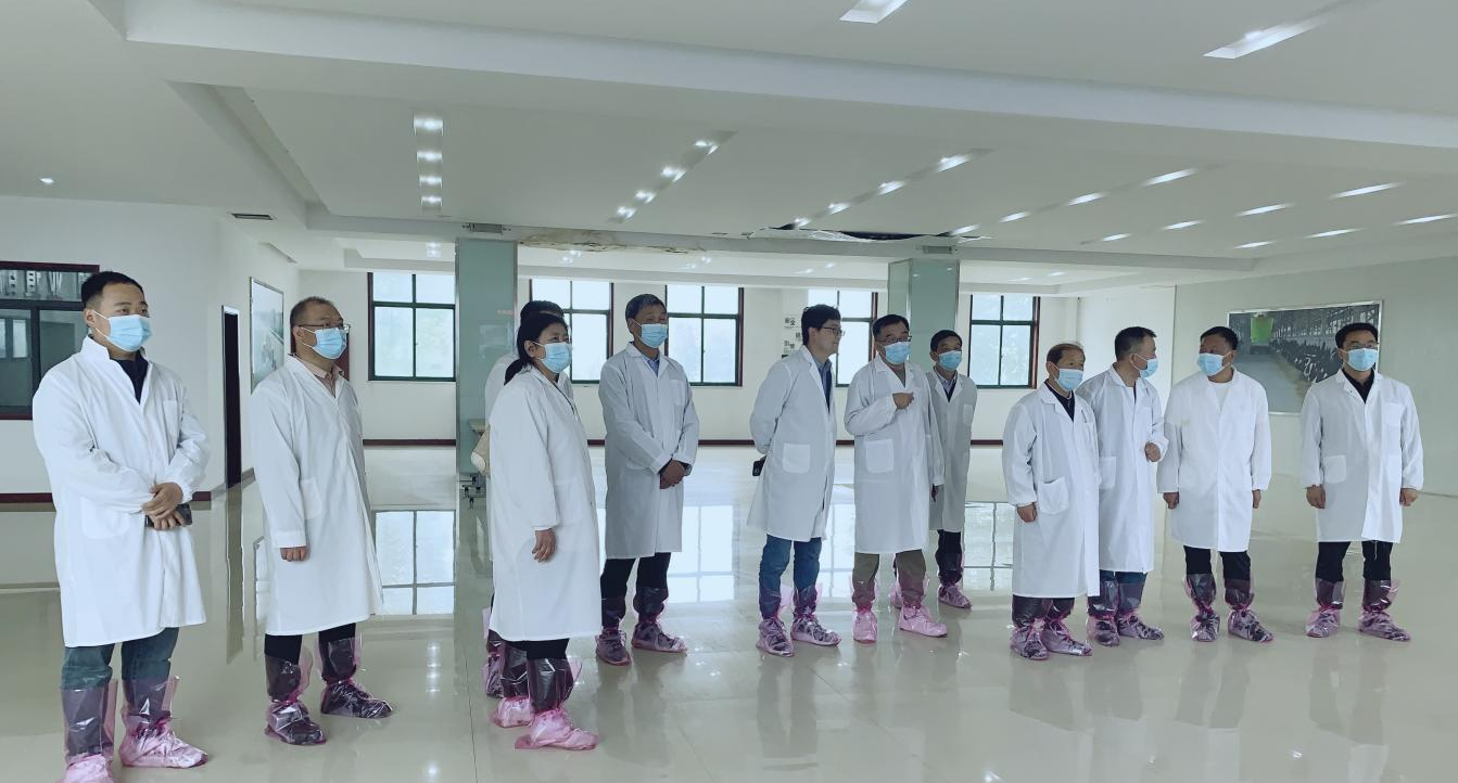 花花牛丨河南農業大學黨委副書記、校長介曉磊一行蒞臨花花牛河南瑞亞參觀調研