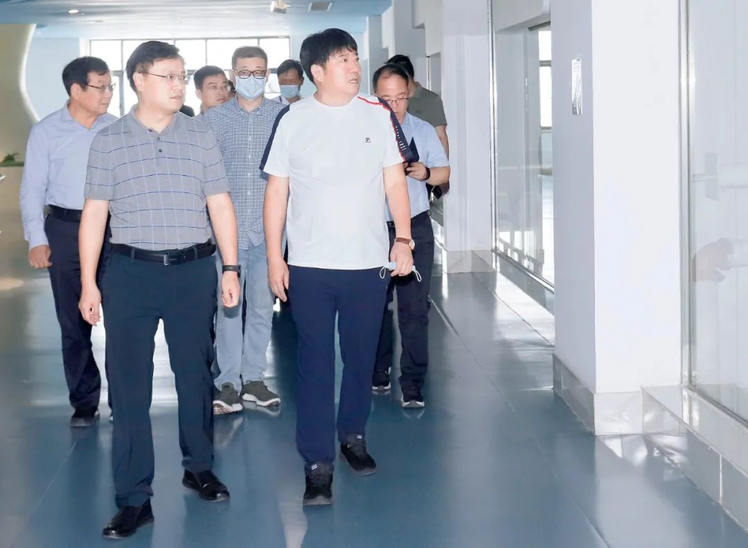 快訊｜社旗縣人民政府縣長關文波一行蒞臨花花牛乳業集團參觀考察