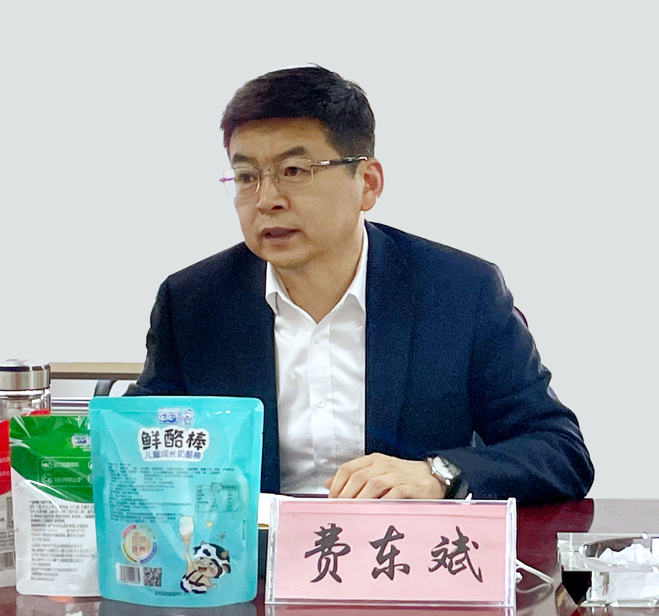 河南省委常委、副省長費東斌蒞臨 花花牛乳業(yè)集團調(diào)研 河南省委常委、副省長費東斌蒞臨 花花牛乳業(yè)集團調(diào)研