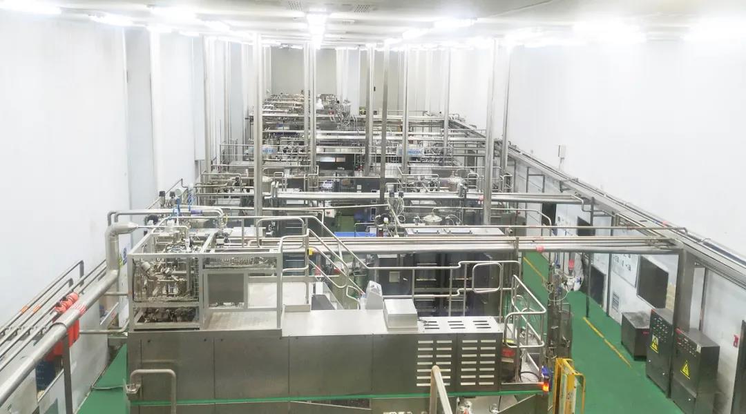 鄭州航空港區黨工委書記張俊峰蒞臨鄭州花花牛乳制品有限公司調研