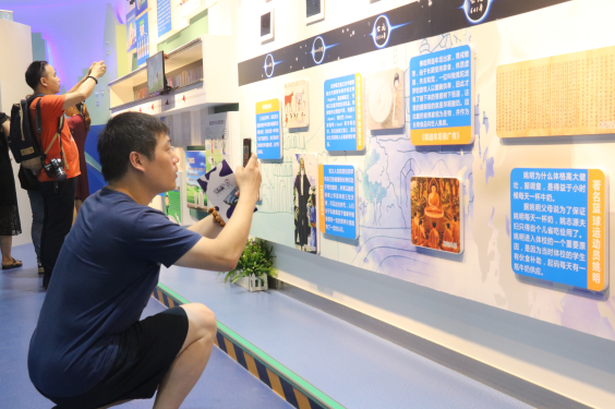 走進花花牛見證最真實的透明品質(zhì)